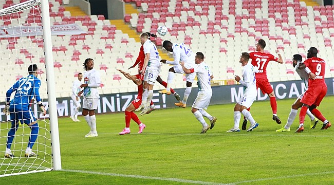 Çaykur Rizespor, Sivas'tan 3 puanla dönüyor