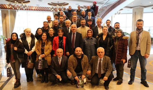 Başkan Metin Gazeteciler Gününü unutmadı