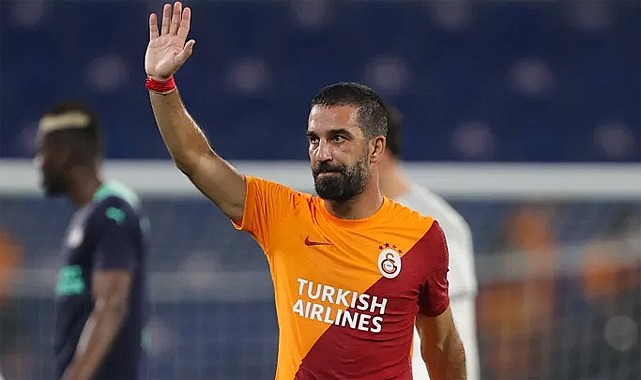 Arda Turan Futbolu Bırakacak mı?