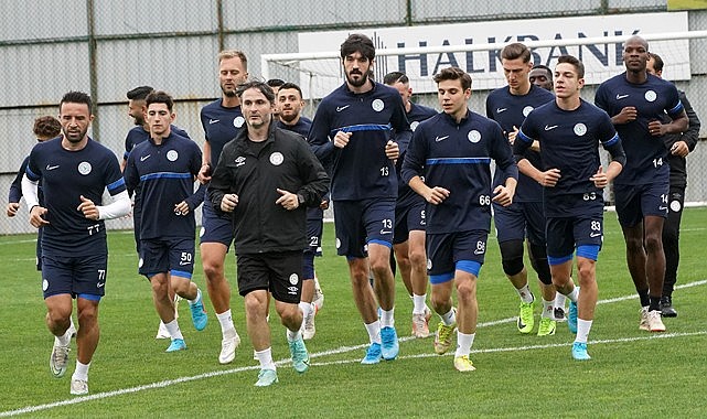 Çaykur Rizespor topbaşı yaptı