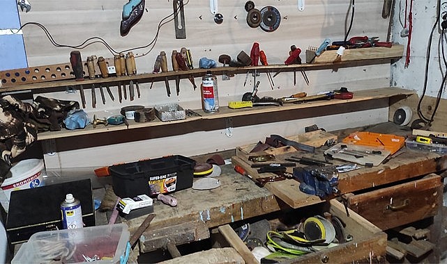 Derepazarı'nda kaçak silah atölyesine eş zamanlı operasyon
