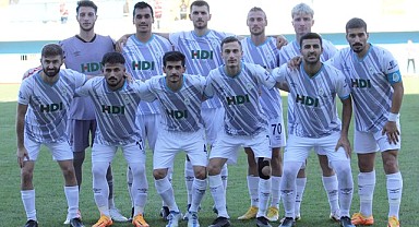 Pazarspor kendine sıktı
