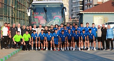 Rizespor U19 ekibi ilk maç için Afyon'a uğurlandı