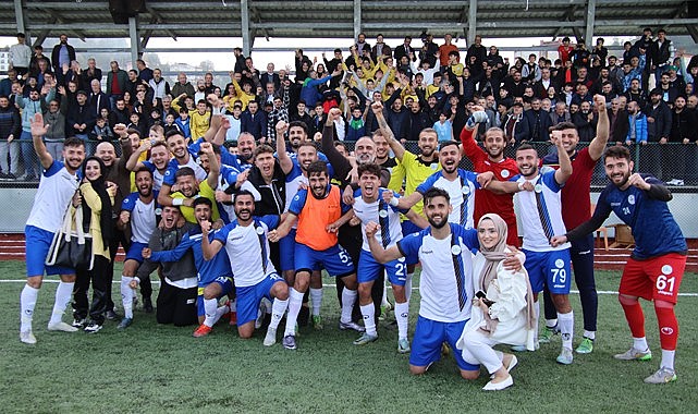 Rize Özel İdarespor liderlik koltuğunda