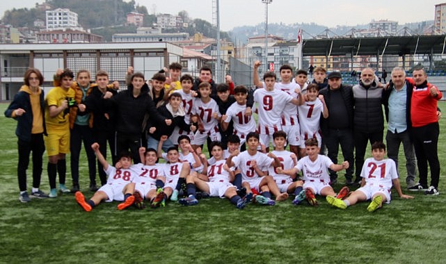 Rize Özel İdarespor U16 Şampiyonu oldu