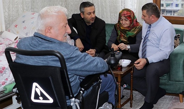 Rize'de yaşayan 6 engelli vatandaş akülü araçlarına kavuştu