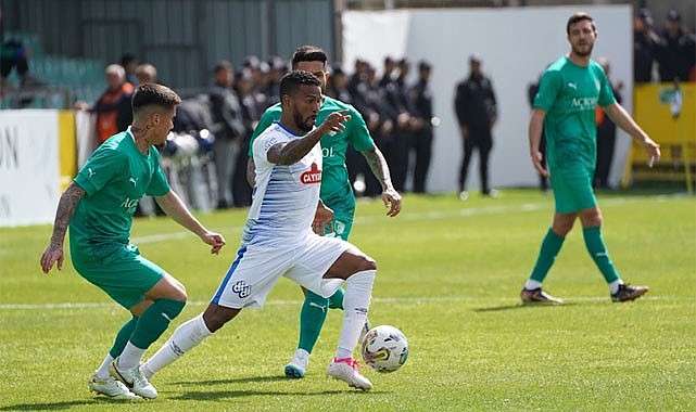 Çaykur Rizespor 3 puanı uzatmalarda aldı
