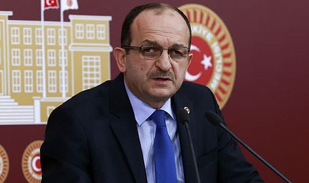 Hikmet Ayar yeniden Ak Parti Rize İl Başkanı oldu