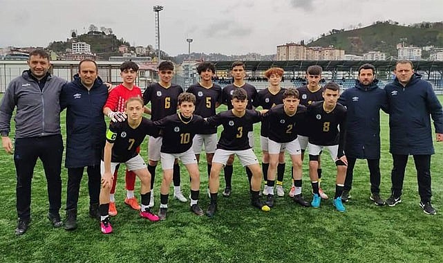 Rize Belediyespor U14 takımı Rize Şampiyonu oldu