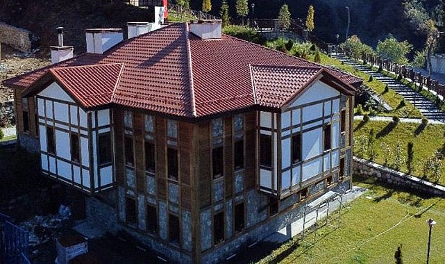 Mertoğlu: Ayder Dönüşümü yol ile taçlanacak