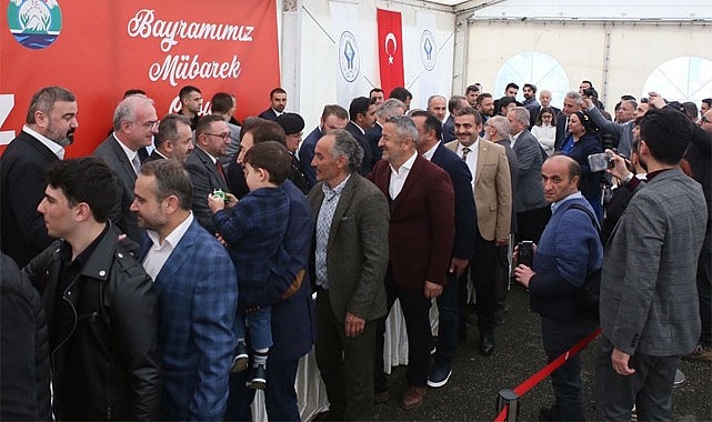 Rize'de geleneksel bayramlaşma töreni yapıldı