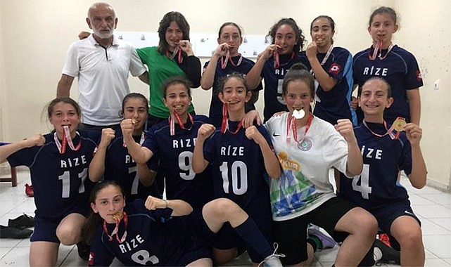 Rize'nin genç kızları bir üst tura yükseldi