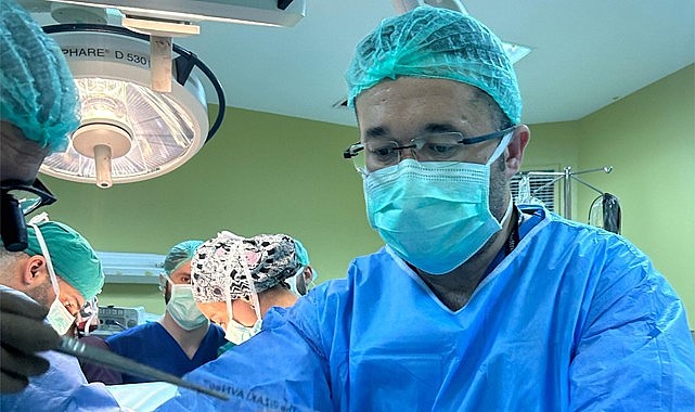 Karadeniz'de ilk kez yapılan ameliyat ile hastaya özel kalp kapakçığı yapıldı