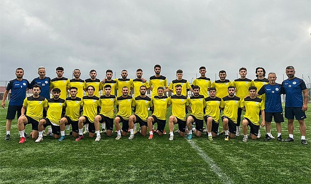 Rize Özel İdarespor topbaşı yaptı