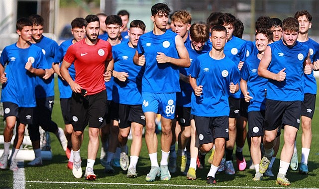 Çaykur Rizespor U17 gol düellosunda kaybetti