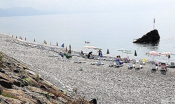 Rize'de denize girilebilecek plajlar güncellendi