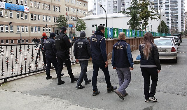 Rize'de okul çevrelerinde asayiş berkemal