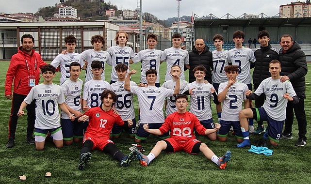 Rize Belediyespor U16 takımı namağlup Şampiyon oldu