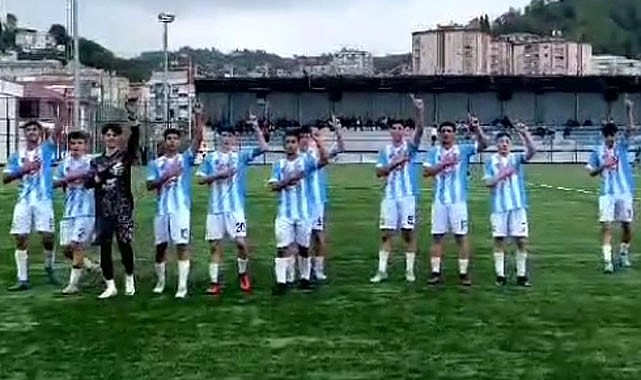 1918 Rize FK galibiyeti Arda Güler sevinciyle kutladı