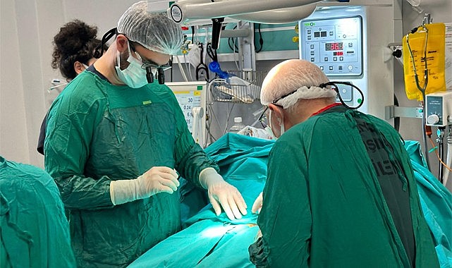 Rize'de Kalp hastası ikiz bebekler İstanbul'dan gelen özel ekip ile sağlıklarına kavuştu