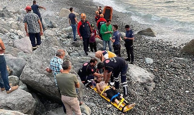 Rize'de Gürcistan vatandaşı 2 kişi denizde boğuldu