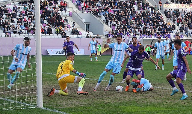 Pazarspor mağlubiyetleri seriye bağladı