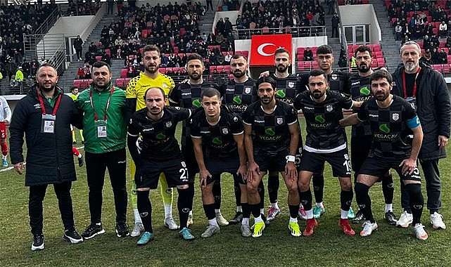Veliköyspor lidere direnemedi