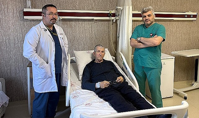 Rize'de dikişsiz aort kapak değişimi yapıldı
