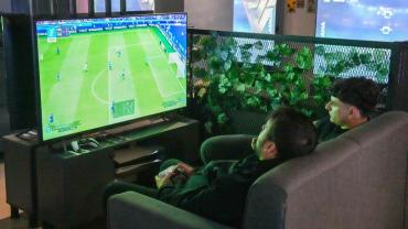 Rize’de PlayStation Turnuvasında Gençler Kıyasıya Yarıştı