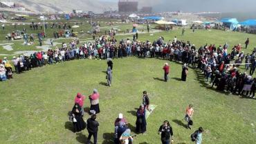 Ovit Yayla Şenlikleri için Geri Sayım Başladı: İlk Durak Rize Çay Çarşısı